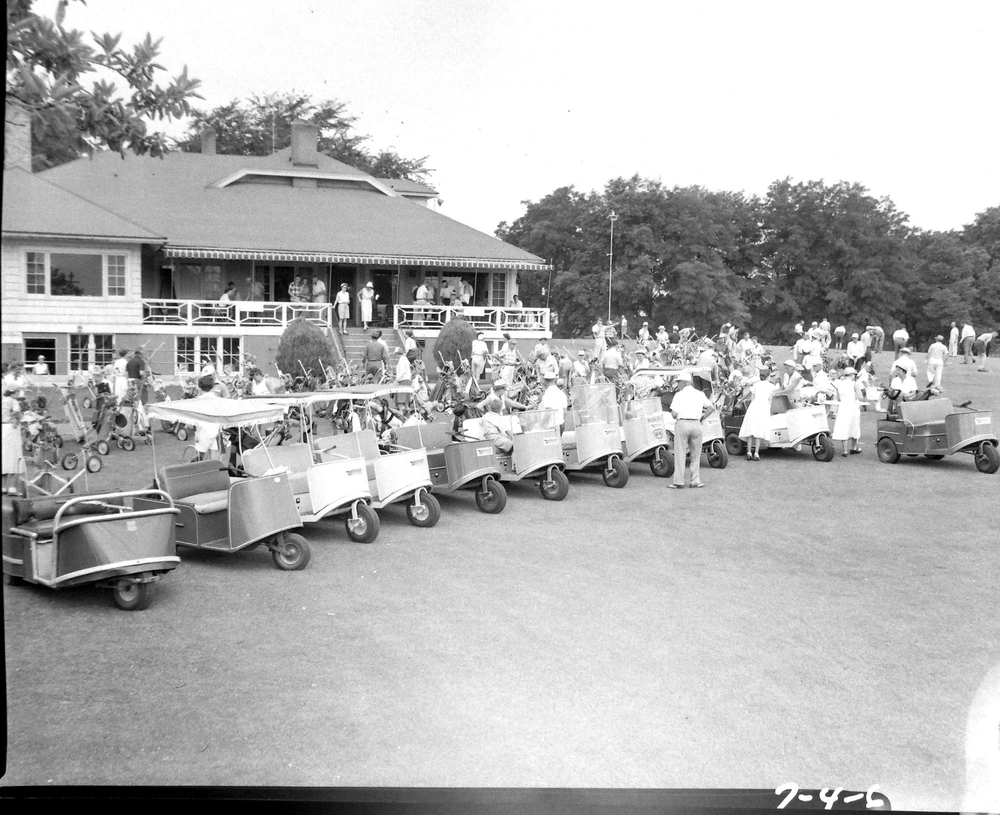 Country_Club_golf_carts,_Jul_4_1956